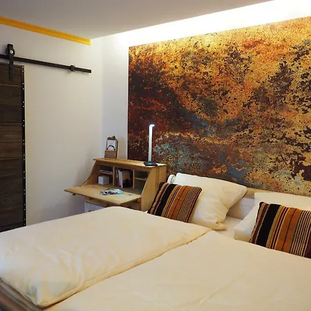 Zur Scheune Apartment *